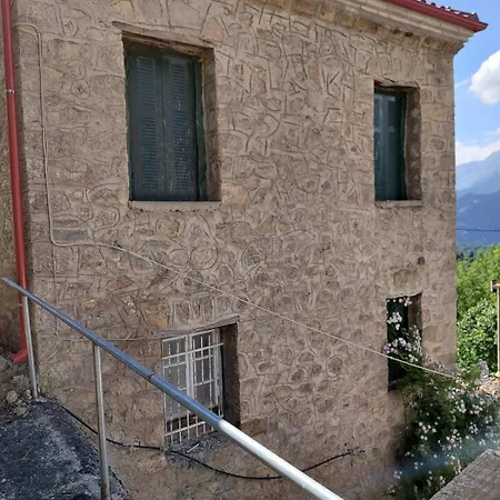 η αυλή του βουνού House Casa de Férias Mavrolithari